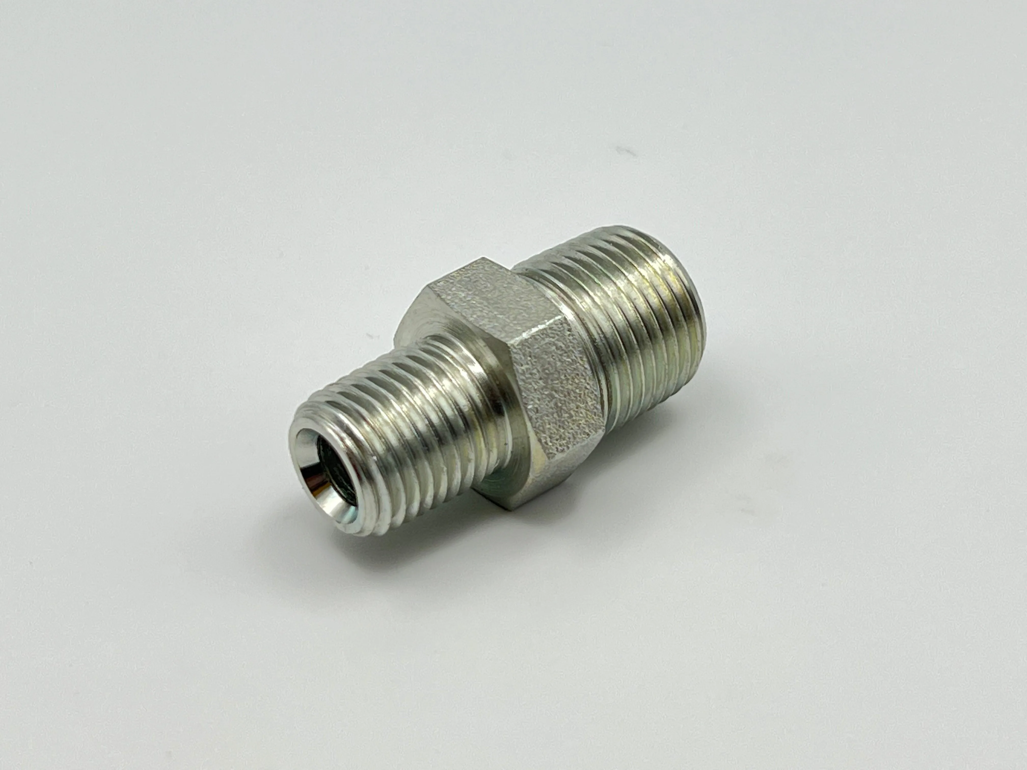 1/4" NPT to 3/8" NPT Nipple/Joiner