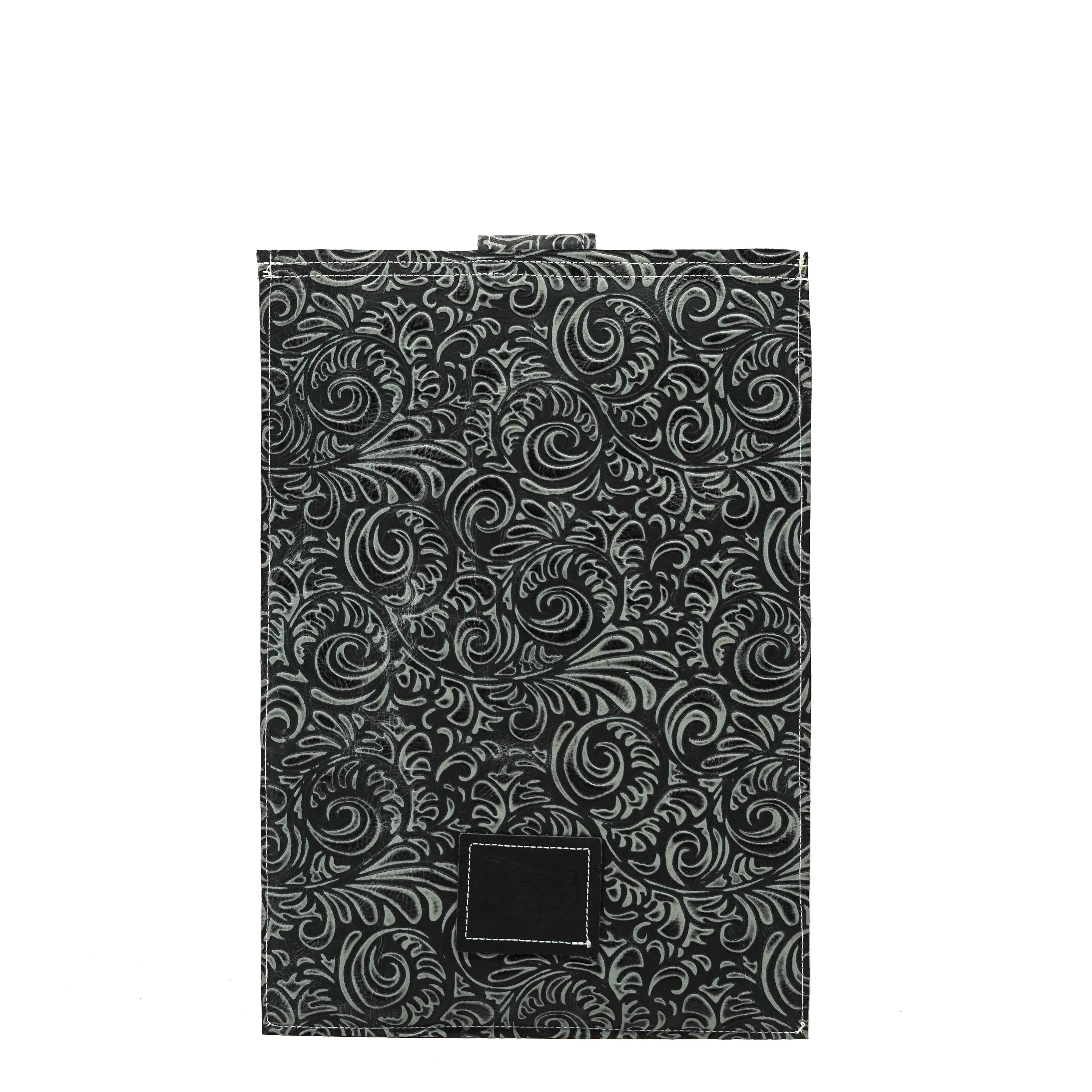 18'' Laptop Sleeve - Salt & Pepper w/ Smokey Caracole