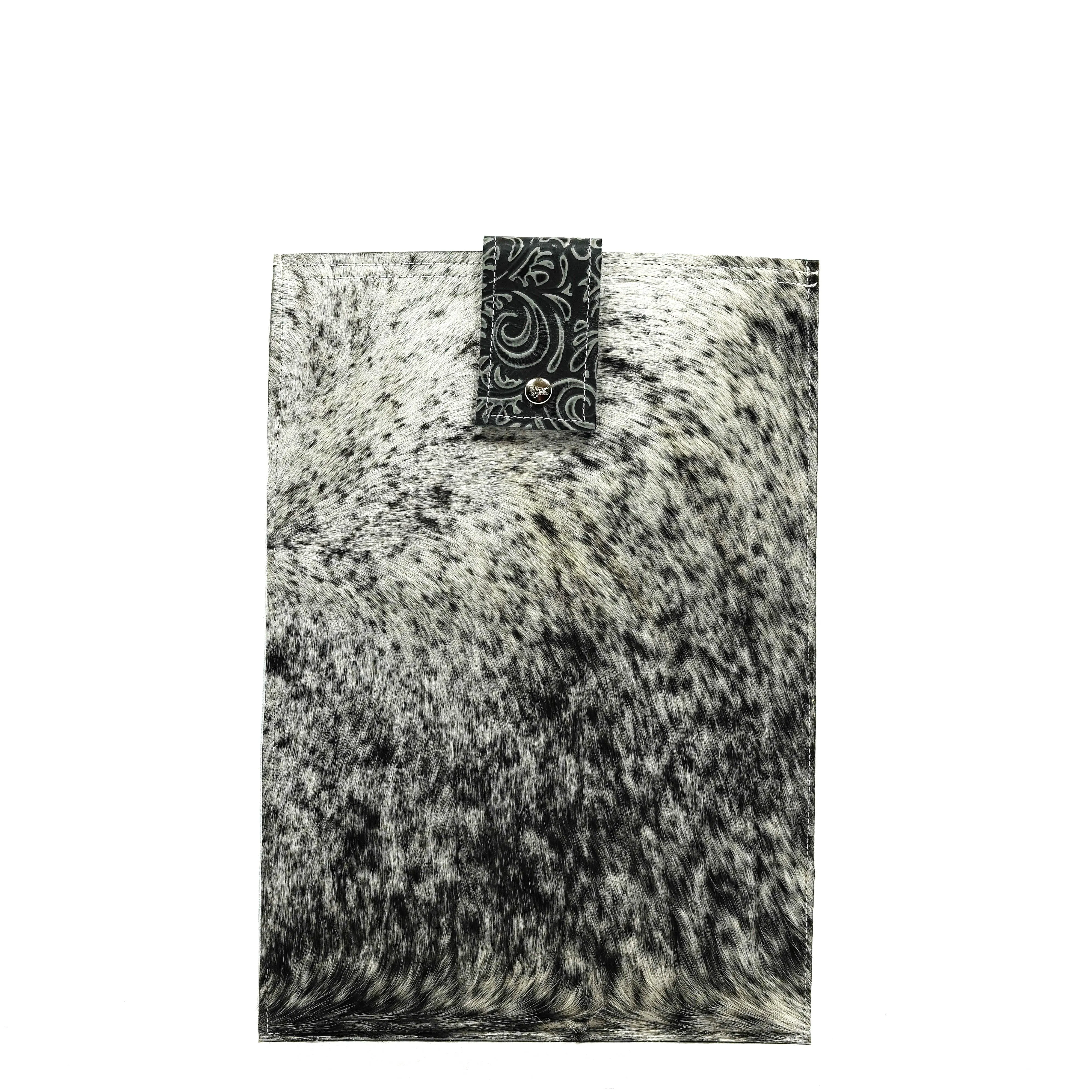 18'' Laptop Sleeve - Salt & Pepper w/ Smokey Caracole