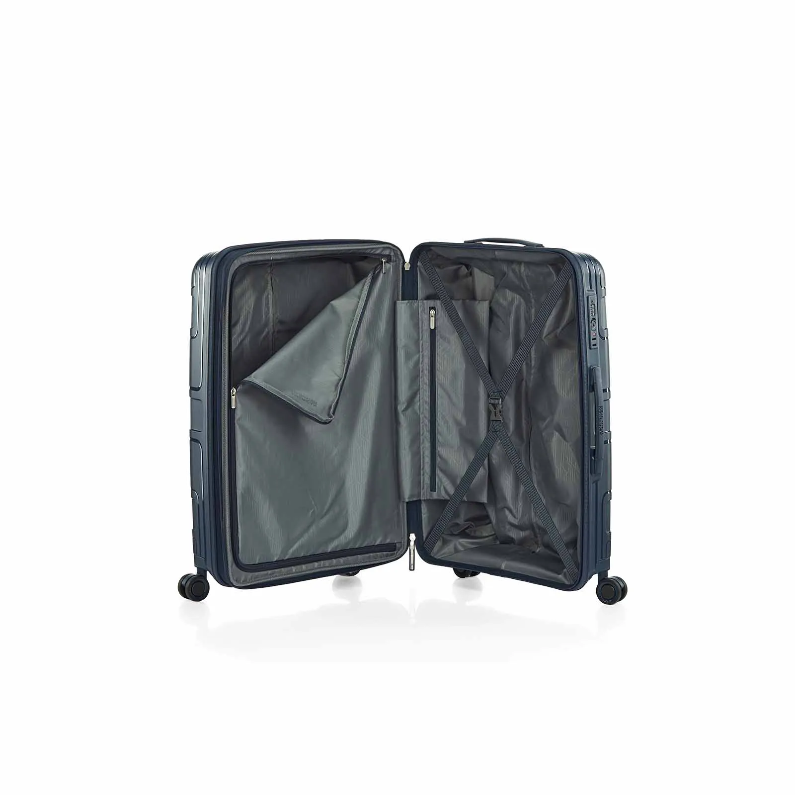 American Tourister Light Max 69cm Suitcase Navy