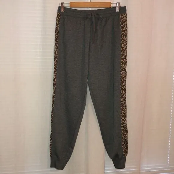 Anthropologie Splendid S Lively Leopard Gray PJ Lounge Crewneck &amp; Jogger Set