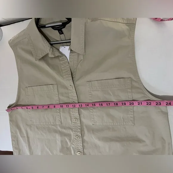 Banana Republic NWT  Sleeveless Khaki Romper Women size XL tan multiple pockets