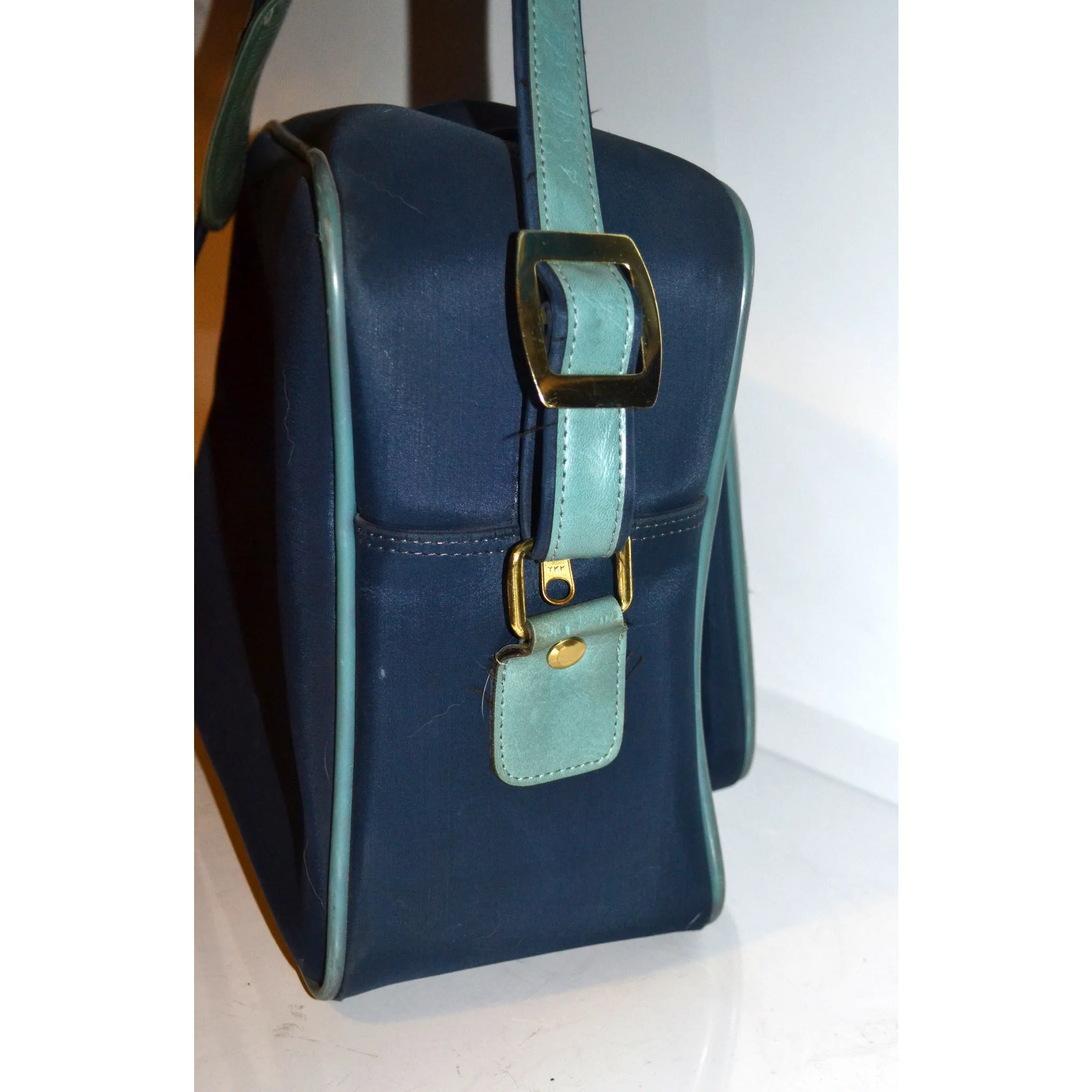 Blue Nylon Vinyl Travelbag By Safe-way
