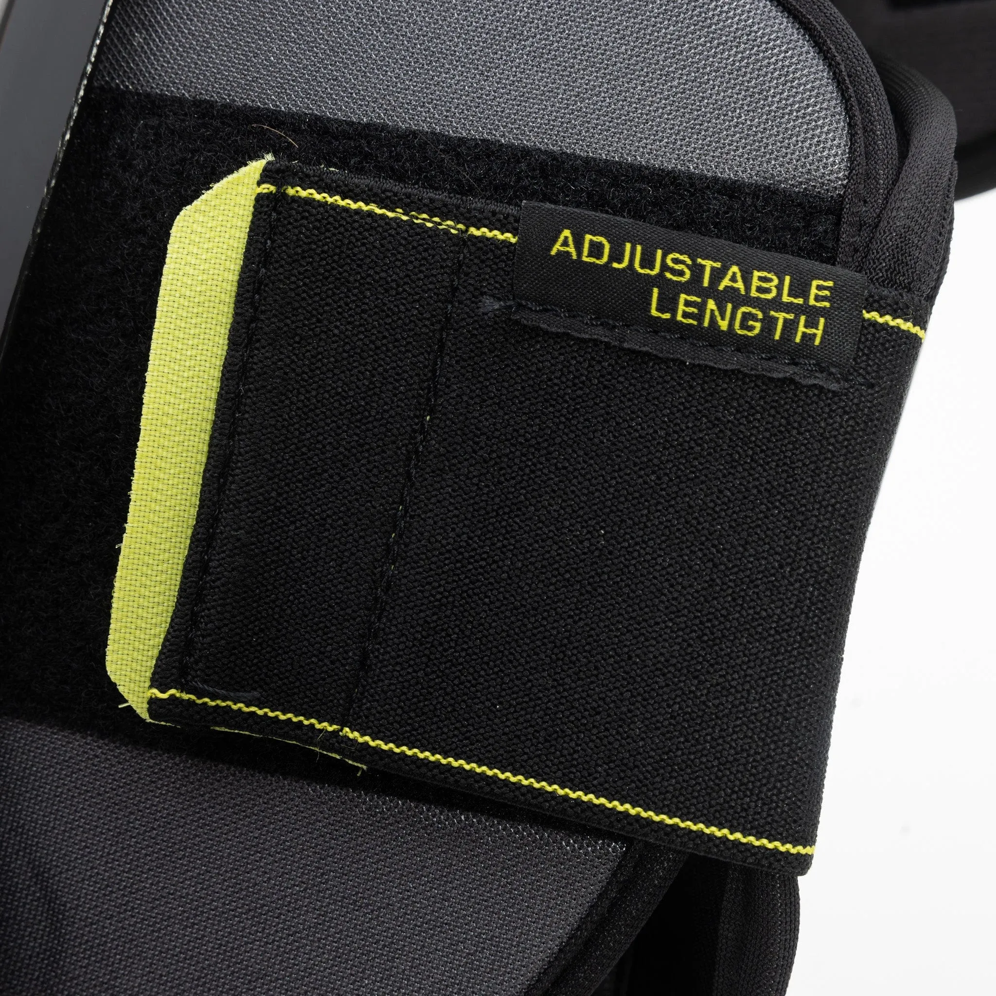 CCM Tacks XF80 Junior Hockey Shin Guards