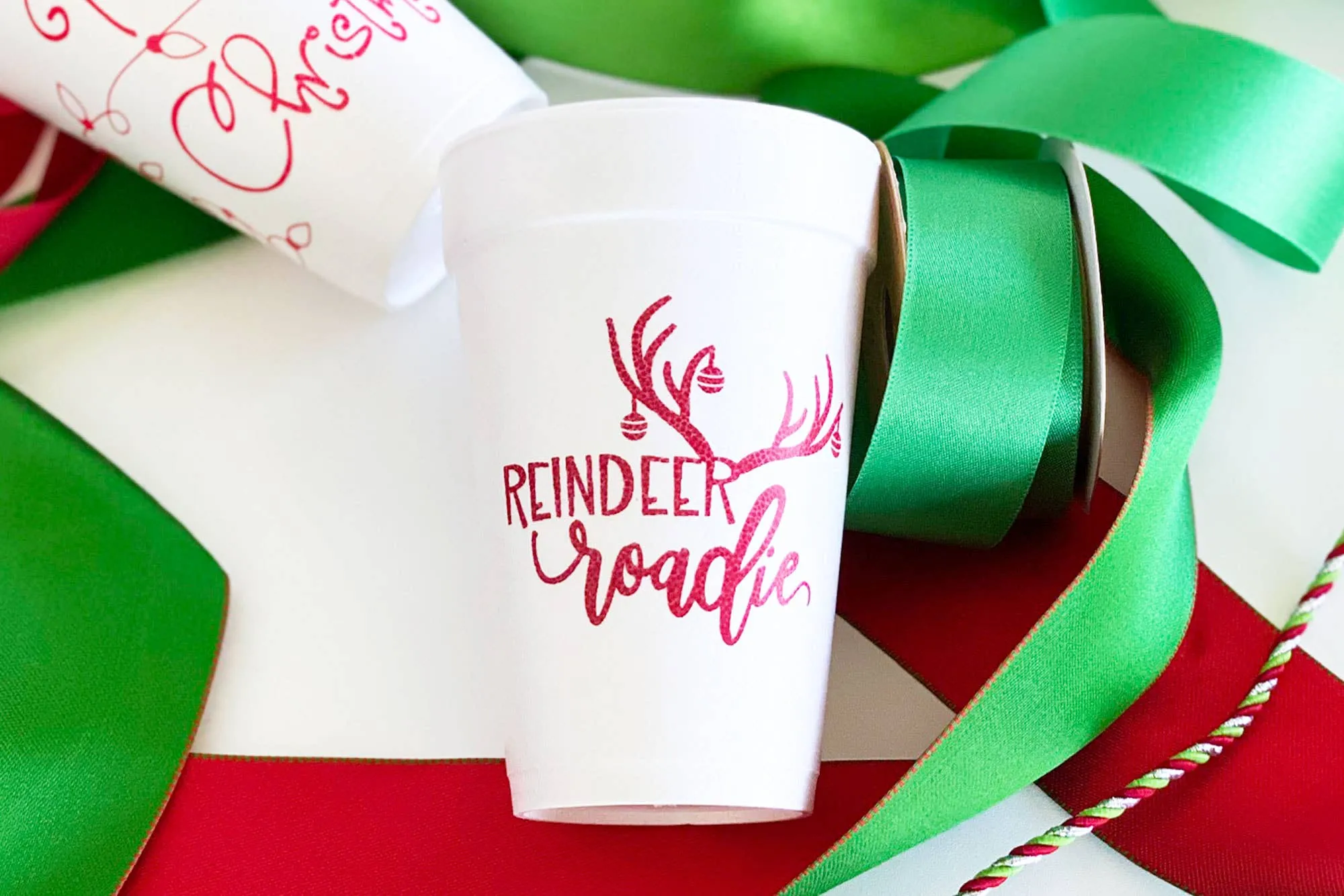 Christmas Styrofoam Cup 10 Pack {Reindeer Roadie}