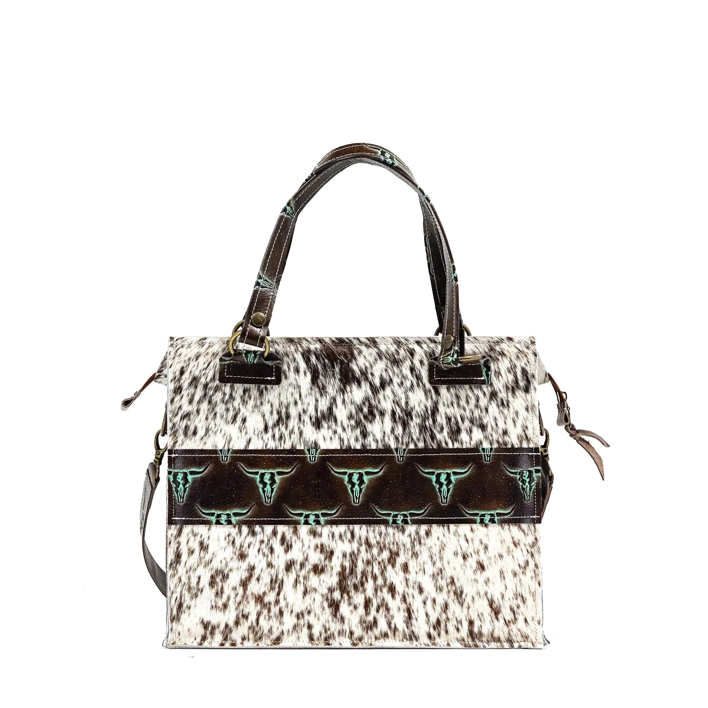 Clerk - Chocolate & White w/ Mint Chocolate Skulls
