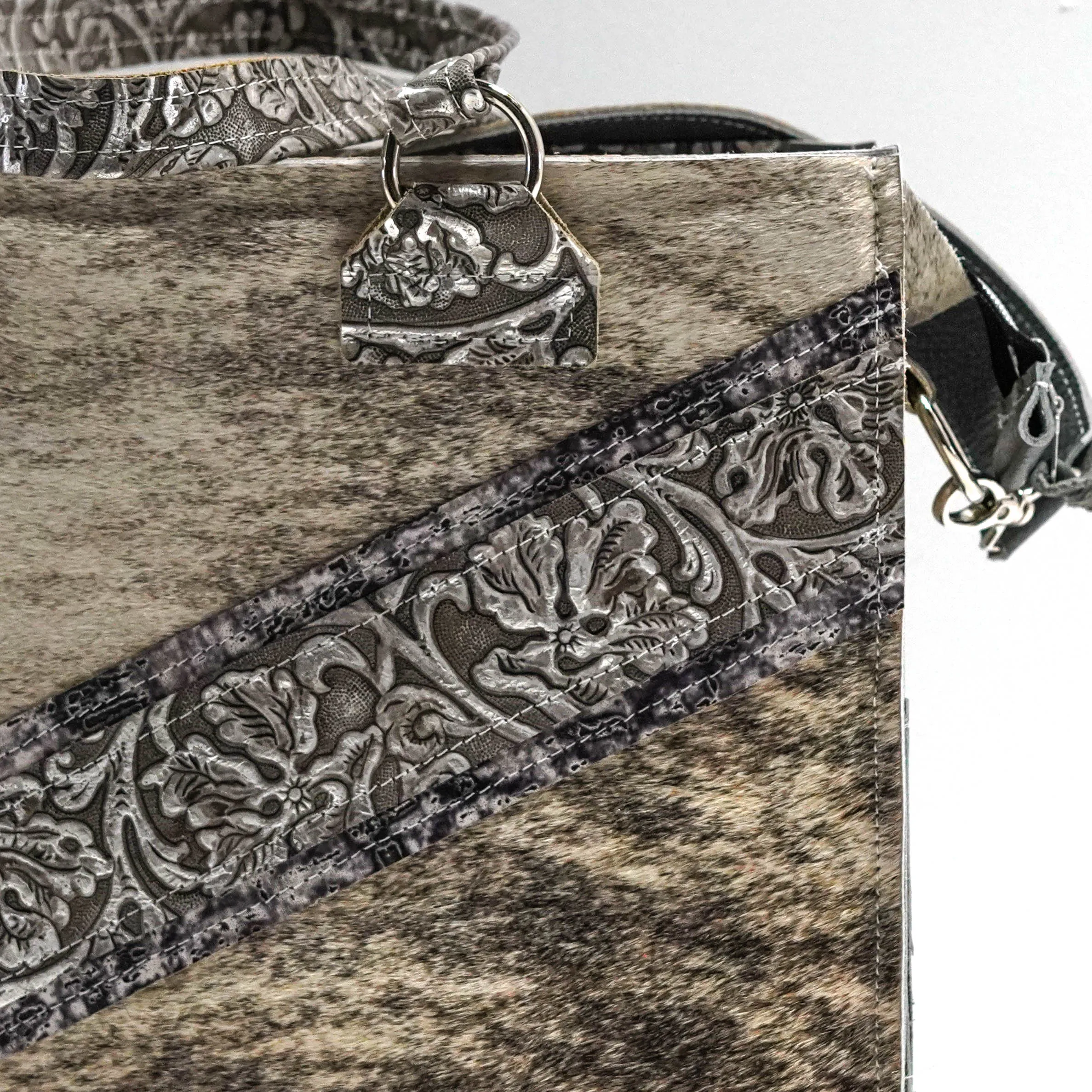Clerk - Grey Brindle w/ Silver Tool