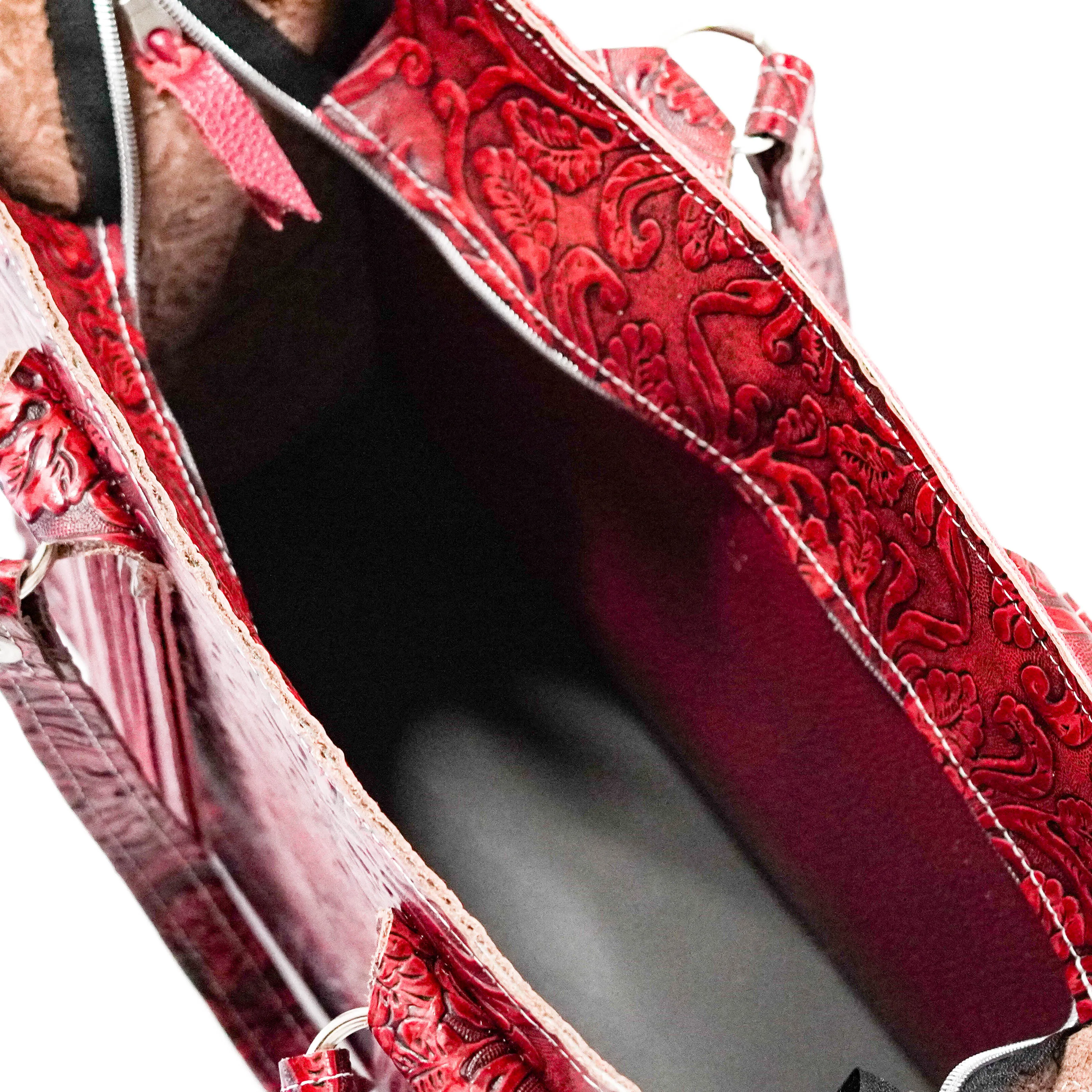 Clerk - No Hide w/ Burgundy Tool