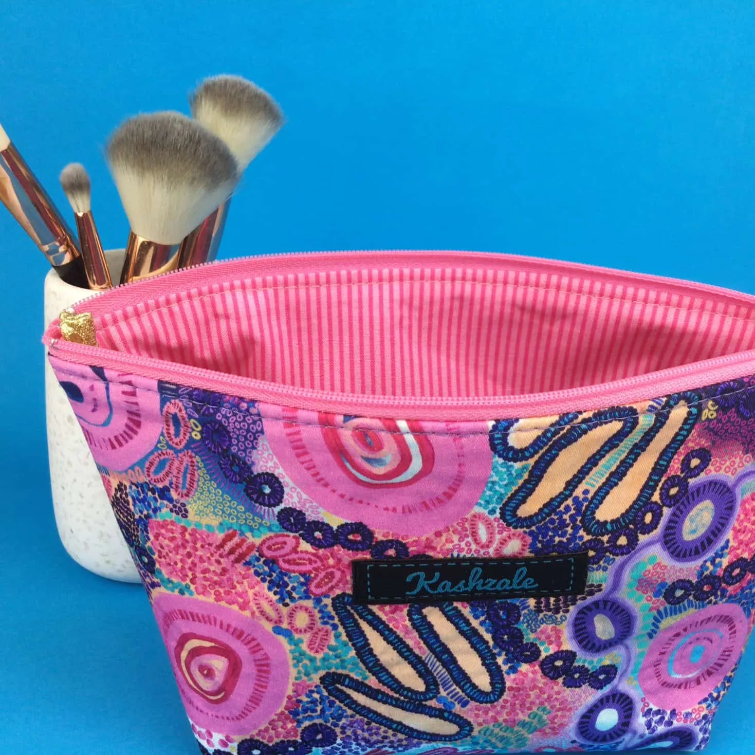 Coral Dreaming Medium Cosmetic Bag. Mahalia Mabo Design.