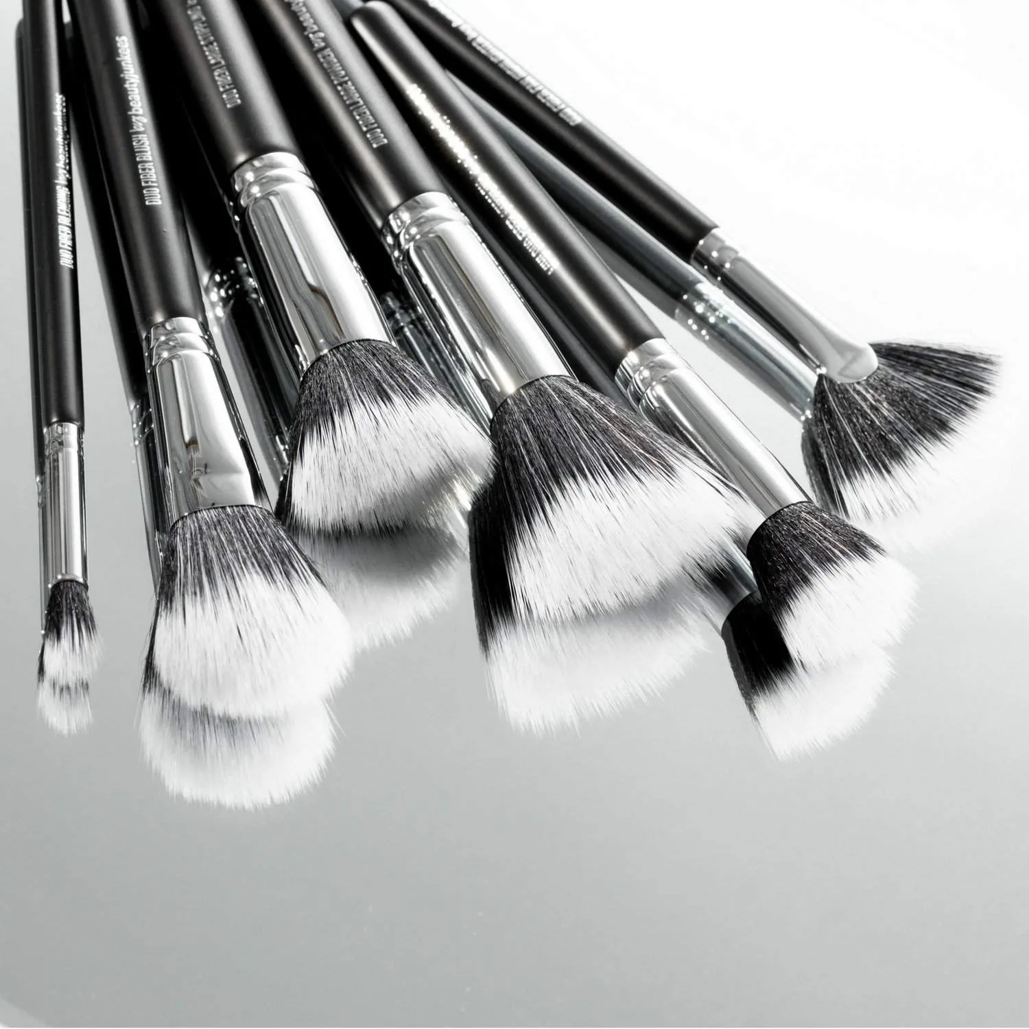Duo Fiber Makeup Brush Set with Case