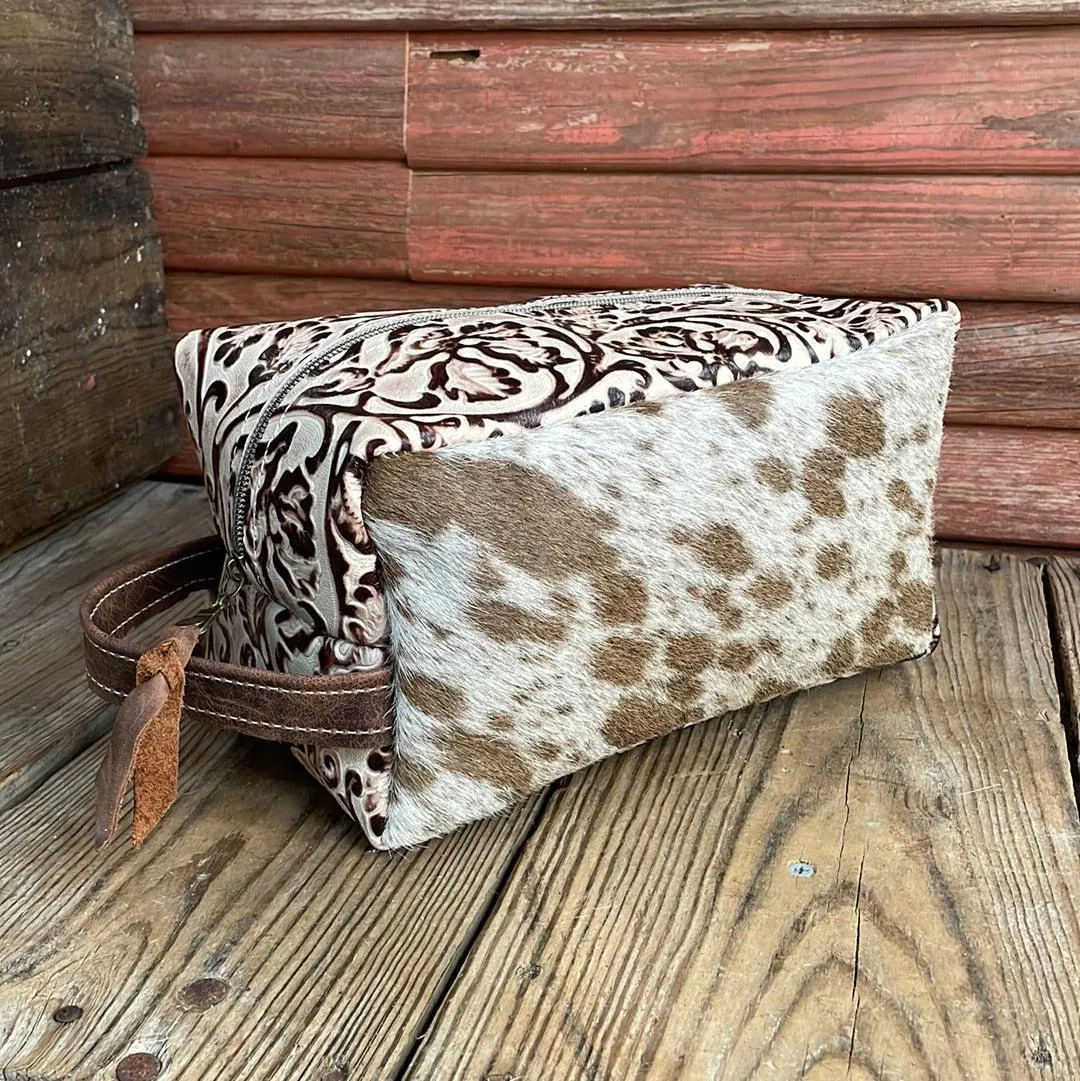 Dutton - Oil Spot w/ Ivory Tool