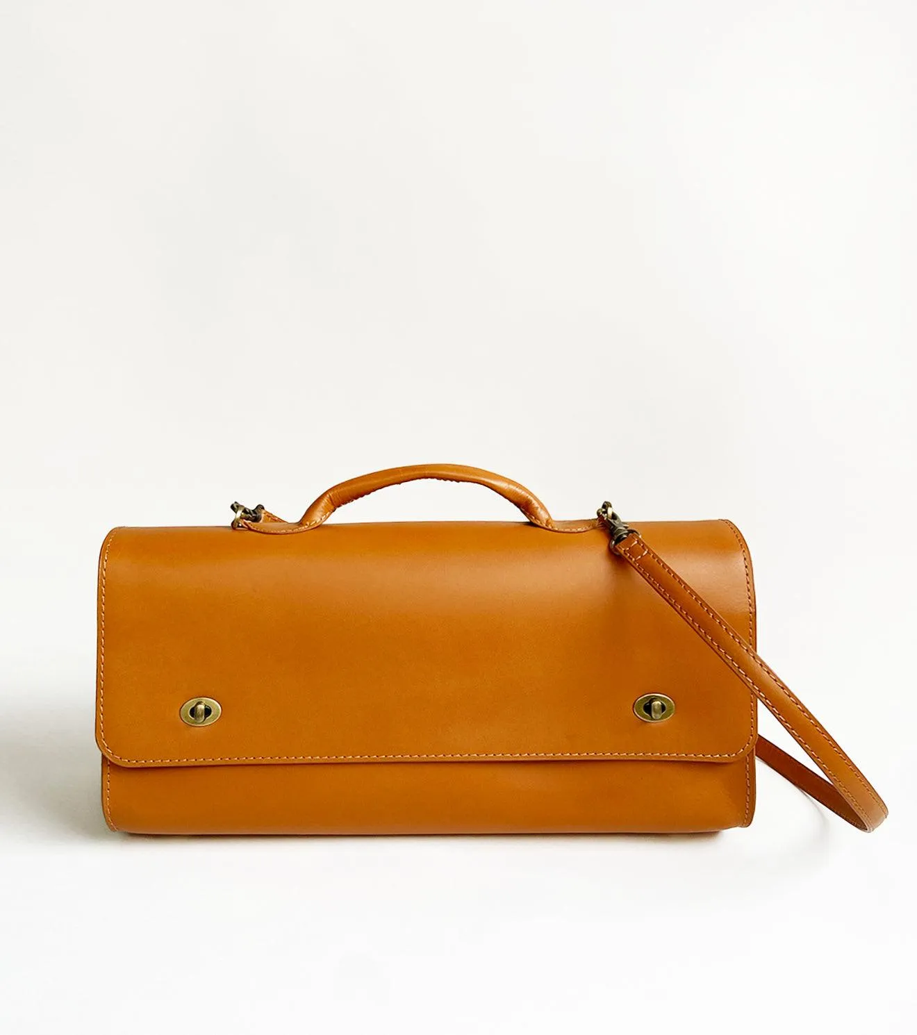 Fawn messenger bag