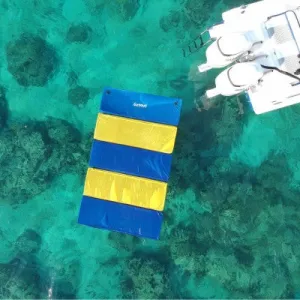 Floating Mat with Detachable Mats (300 x 180 CM) - KOR