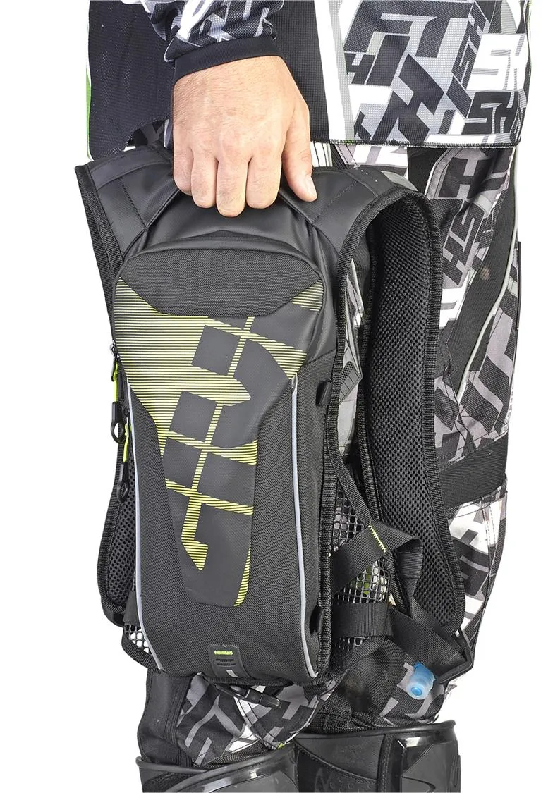 Givi GRT719 HydraPak rucksack