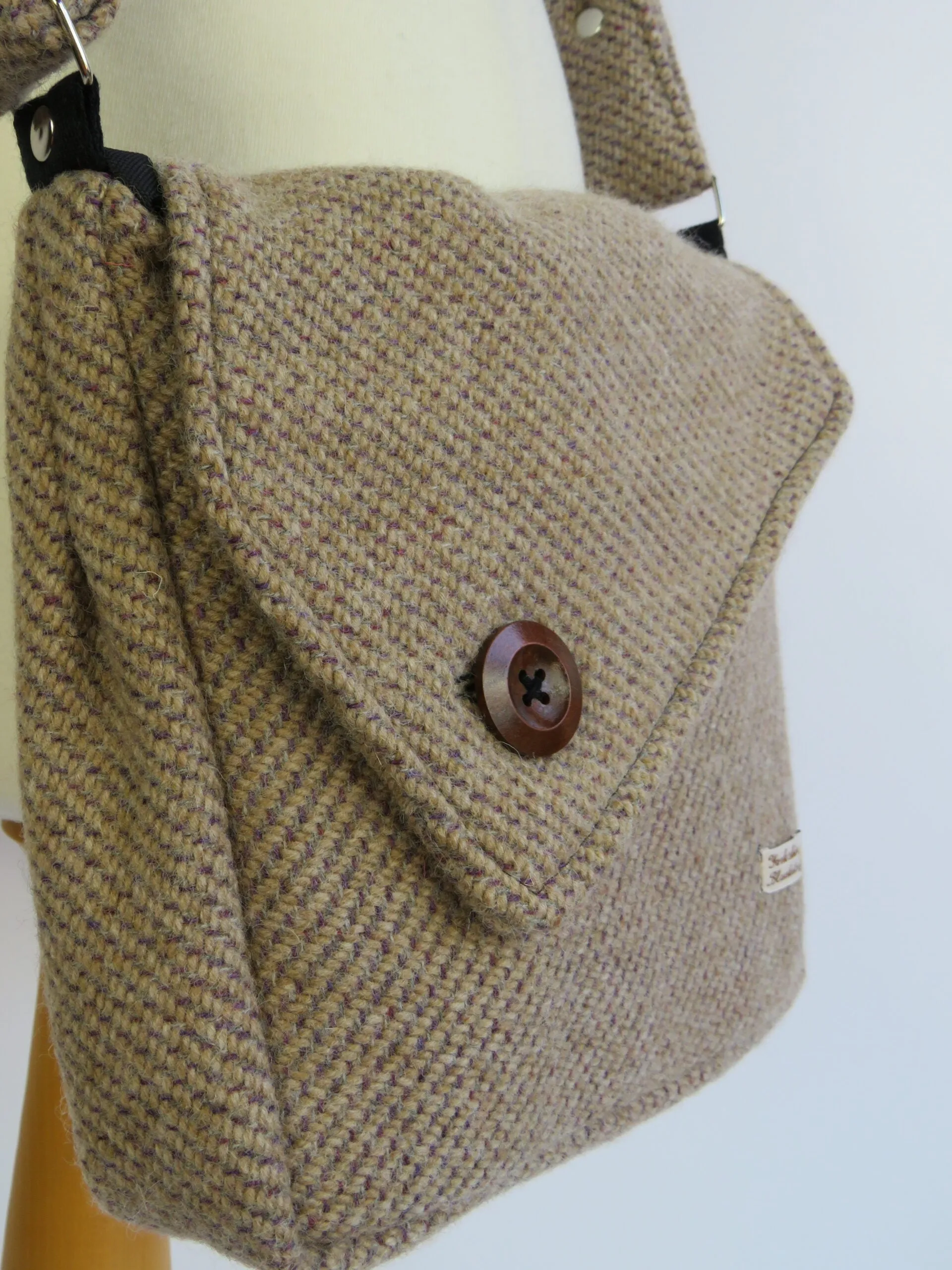 Handmade 100% Wool Bag