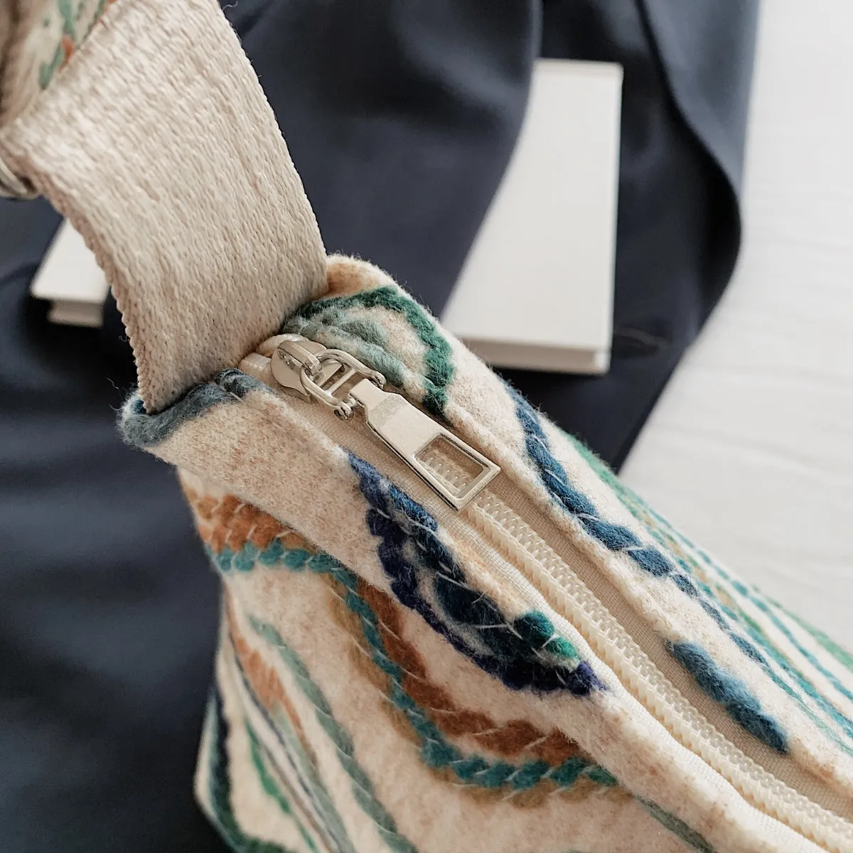 Hazel Blues® |  Adjustable Strap Medium Shoulder Bag