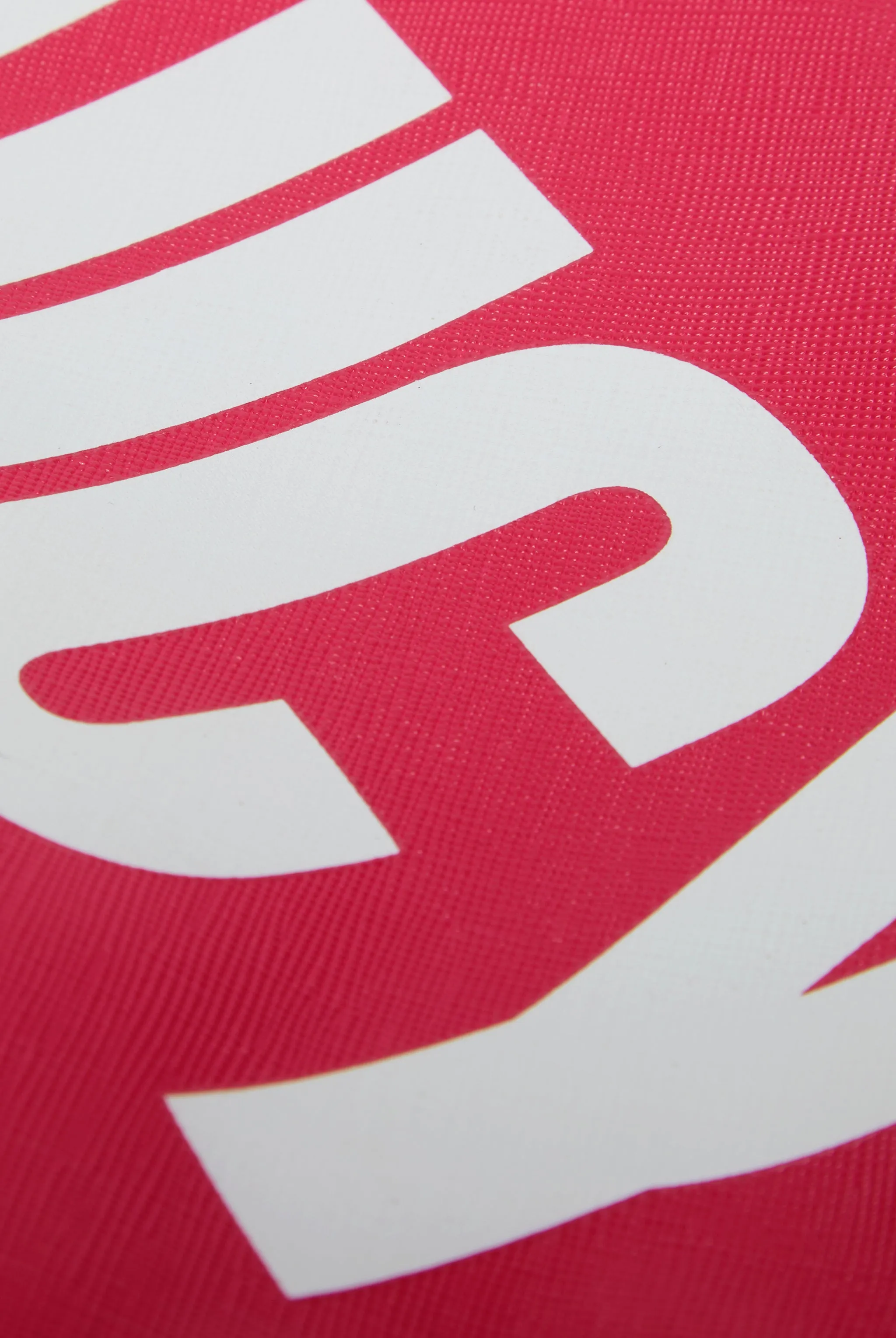HOT PINK GRAPHIC WASH BAG