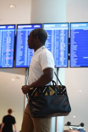 Idris Black Tradi laptop bag School (2 available)