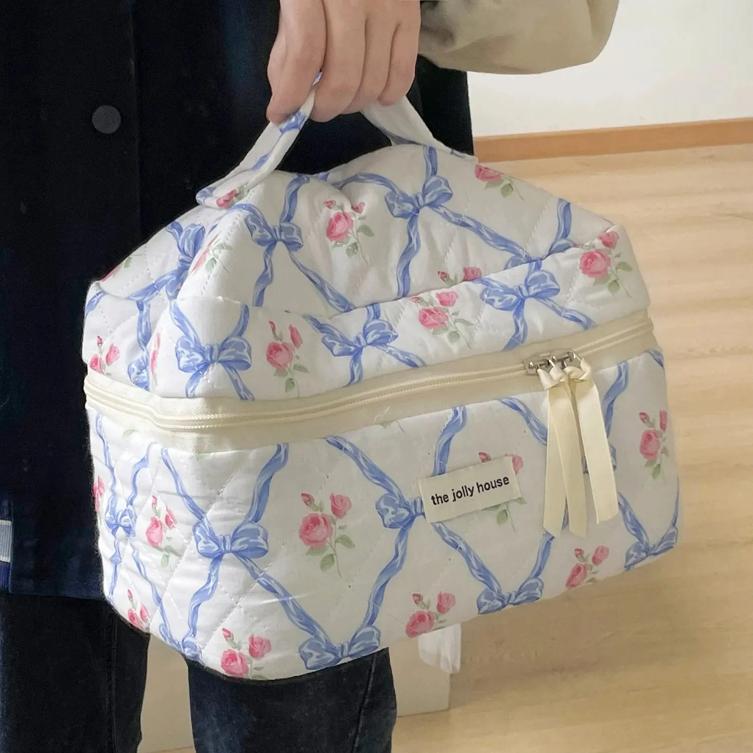 Kawaii Bow Flower Quilted Makeup Bag 🌸✨ | Adorable Zipper Cosmetic Organizer for Girls 🎀💖