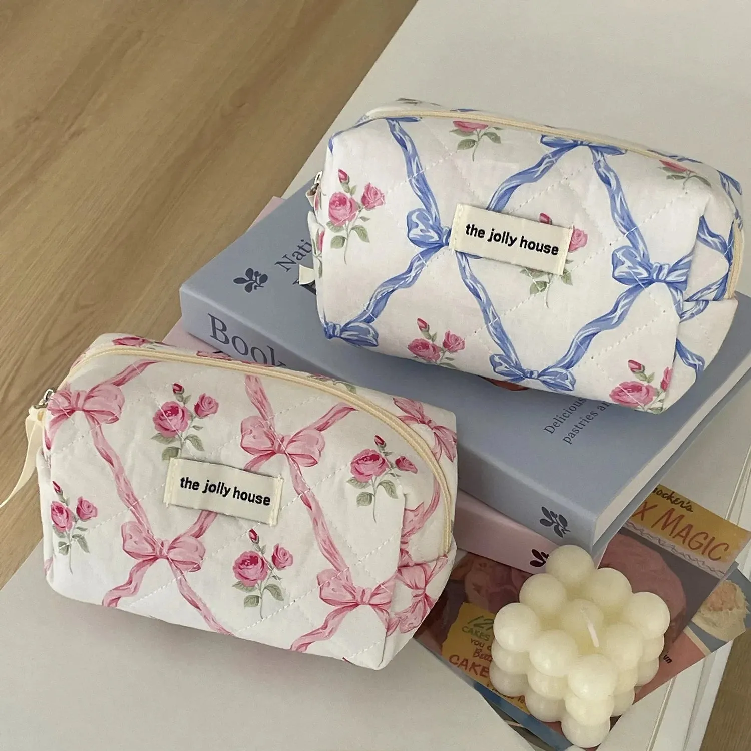 Kawaii Bow Flower Quilted Makeup Bag 🌸✨ | Adorable Zipper Cosmetic Organizer for Girls 🎀💖