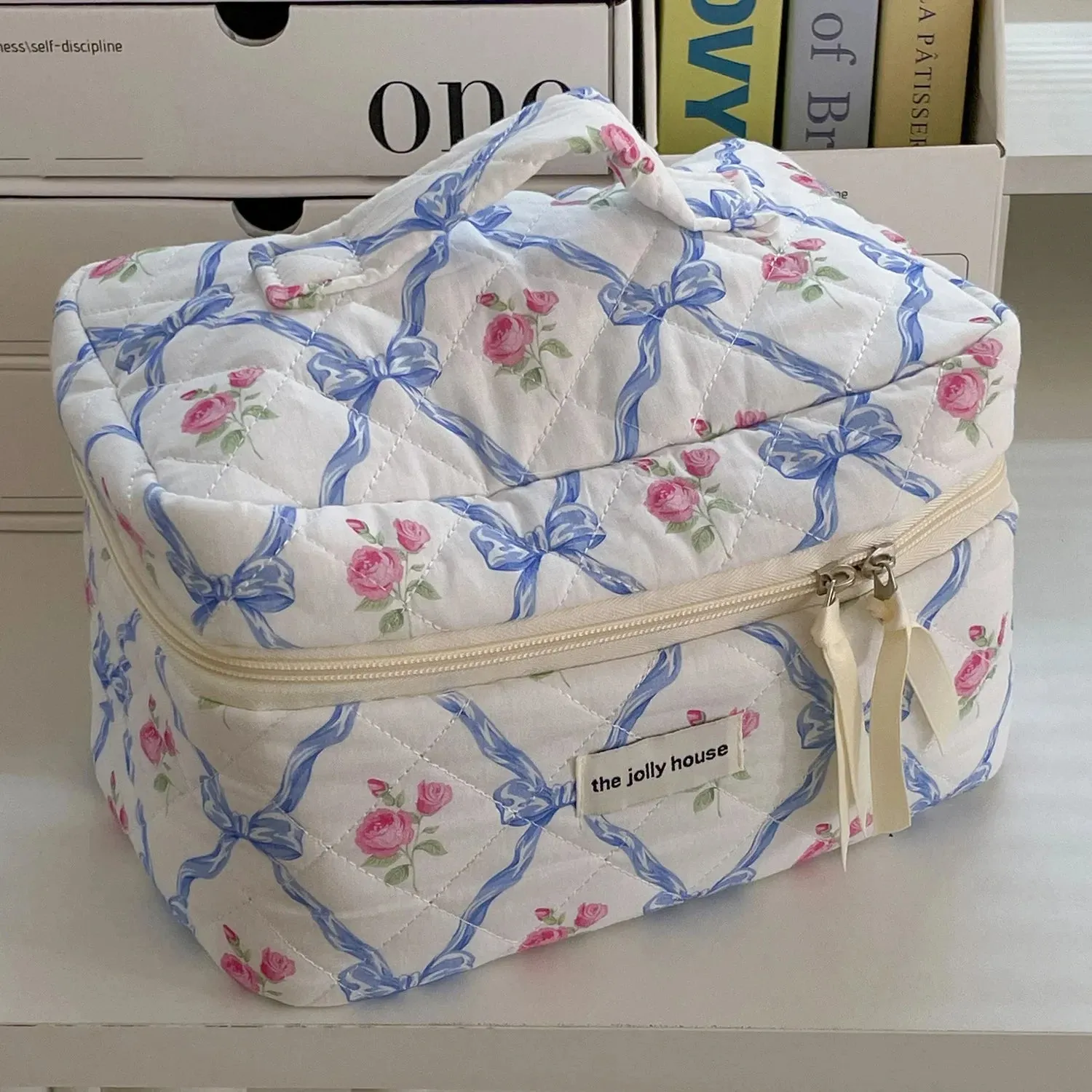 Kawaii Bow Flower Quilted Makeup Bag 🌸✨ | Adorable Zipper Cosmetic Organizer for Girls 🎀💖