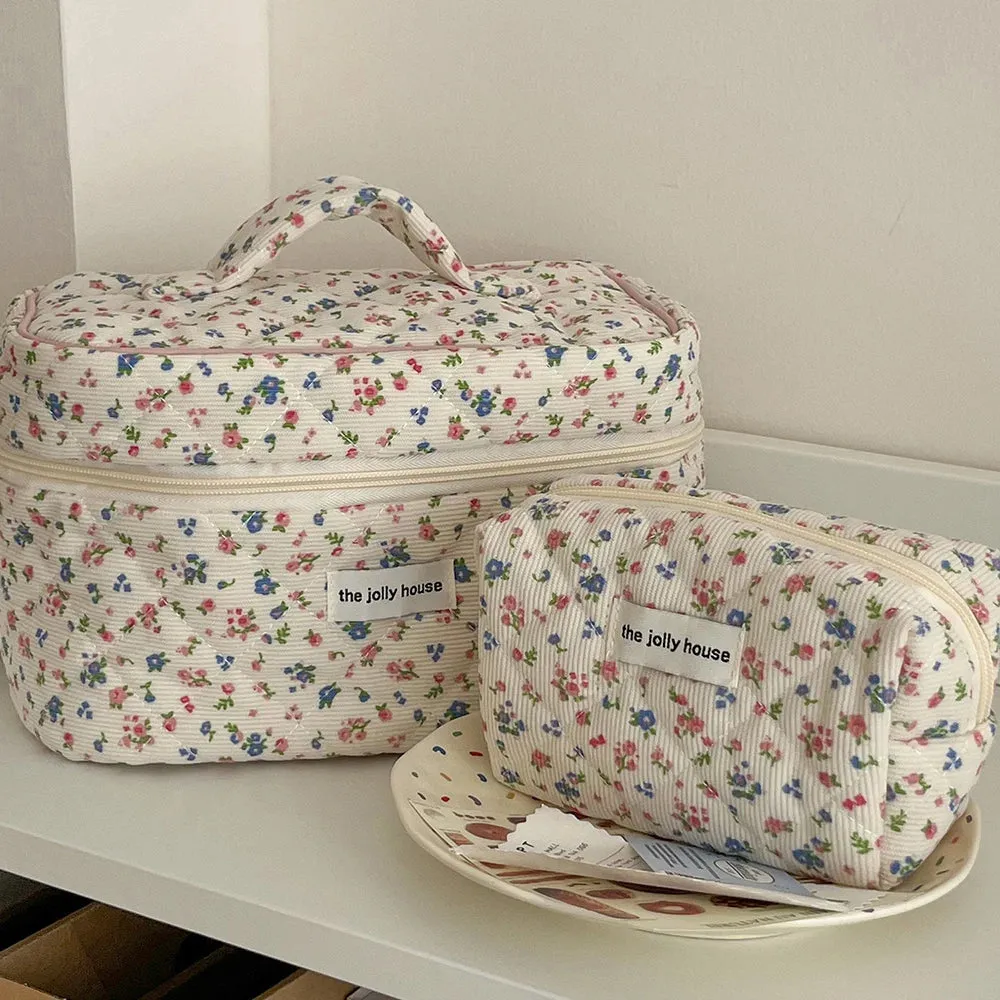 Kawaii Floral Cotton Makeup Bag 🌸✨ - Portable Cosmetic Organizer for Trendy Women 💖👜