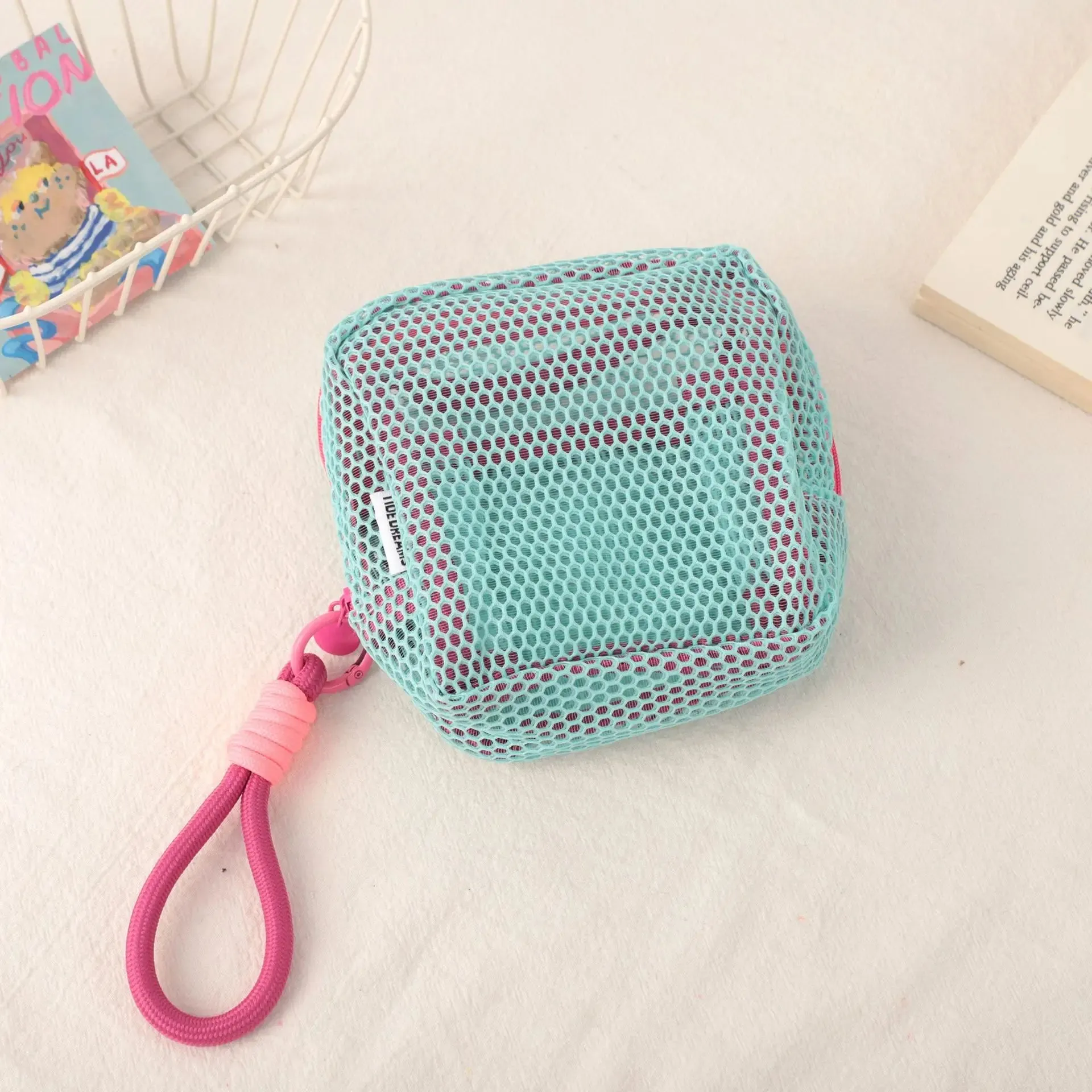 Kawaii Mini Mesh Storage Pouch 🌟✨ Cute Zipper Coin Purse & Wash Bag 🎀 Perfect for Stationery & Cosmetics! 🐾💖