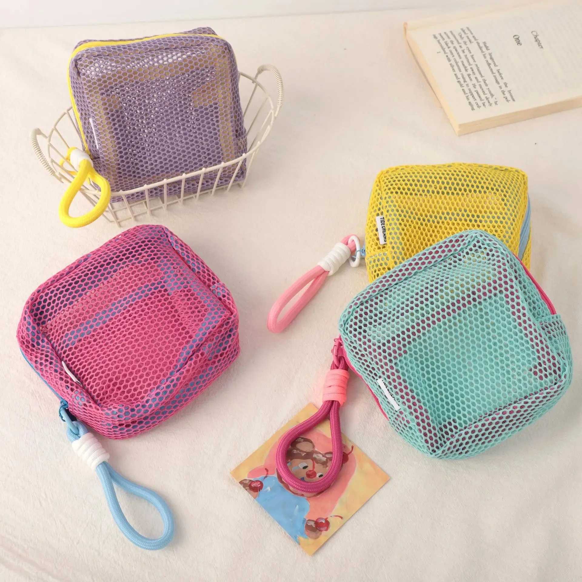 Kawaii Mini Mesh Storage Pouch 🌟✨ Cute Zipper Coin Purse & Wash Bag 🎀 Perfect for Stationery & Cosmetics! 🐾💖