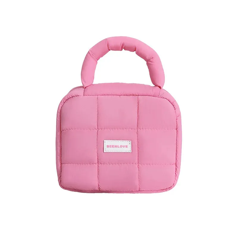 Kawaii Puffed Cosmetic Bag 🌸✨ Cute Quilted Toiletry Pouch for Travel 👜💕 Multi-Purpose Makeup Case