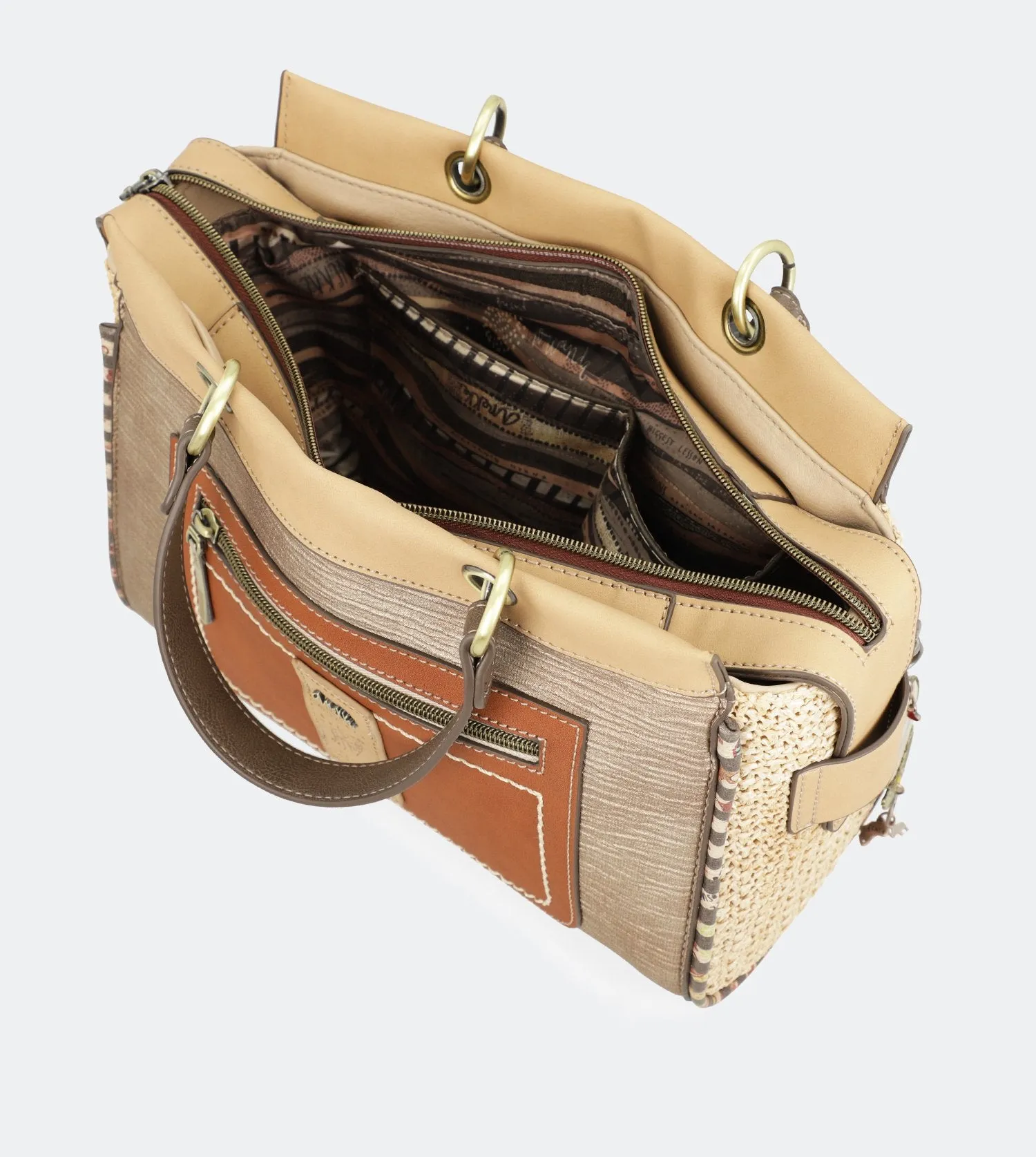 Kenya Bag with two handles and front pocket