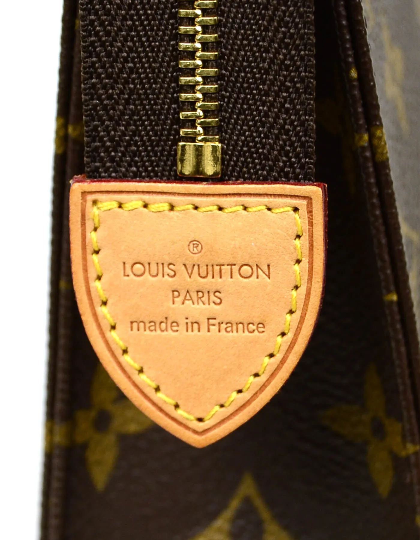 Louis Vuitton Monogram Toiletry Pouch 19 Bag