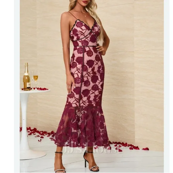 Lulus Alluring Dream Burgundy Floral Mesh Trumpet Midi Dress, size XS