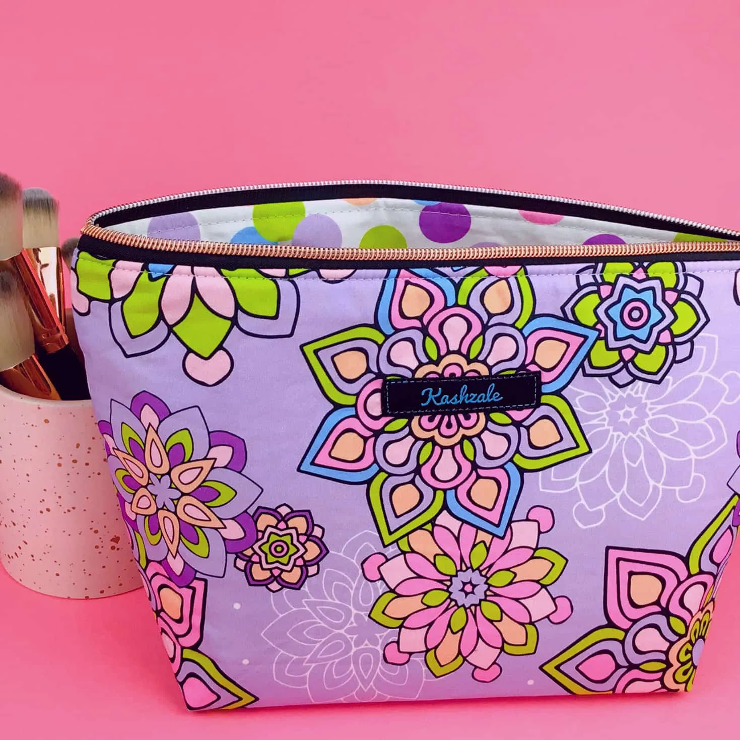 Mandala Magnifica Mauve Large Makeup Bag. Exclusive Design.