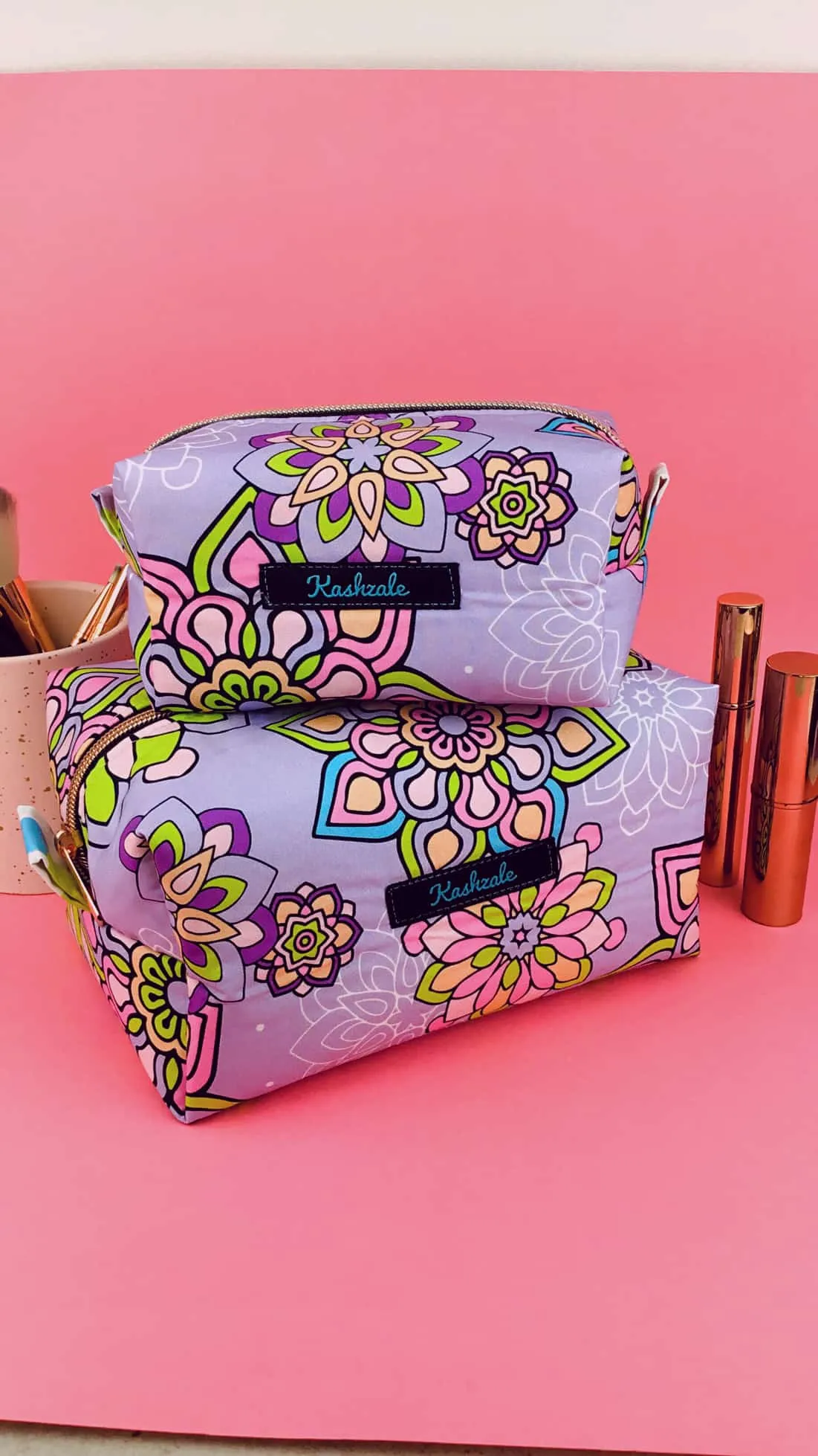 Mandala Magnifica Mauve Medium Box Makeup Bag.  Exclusive Design.