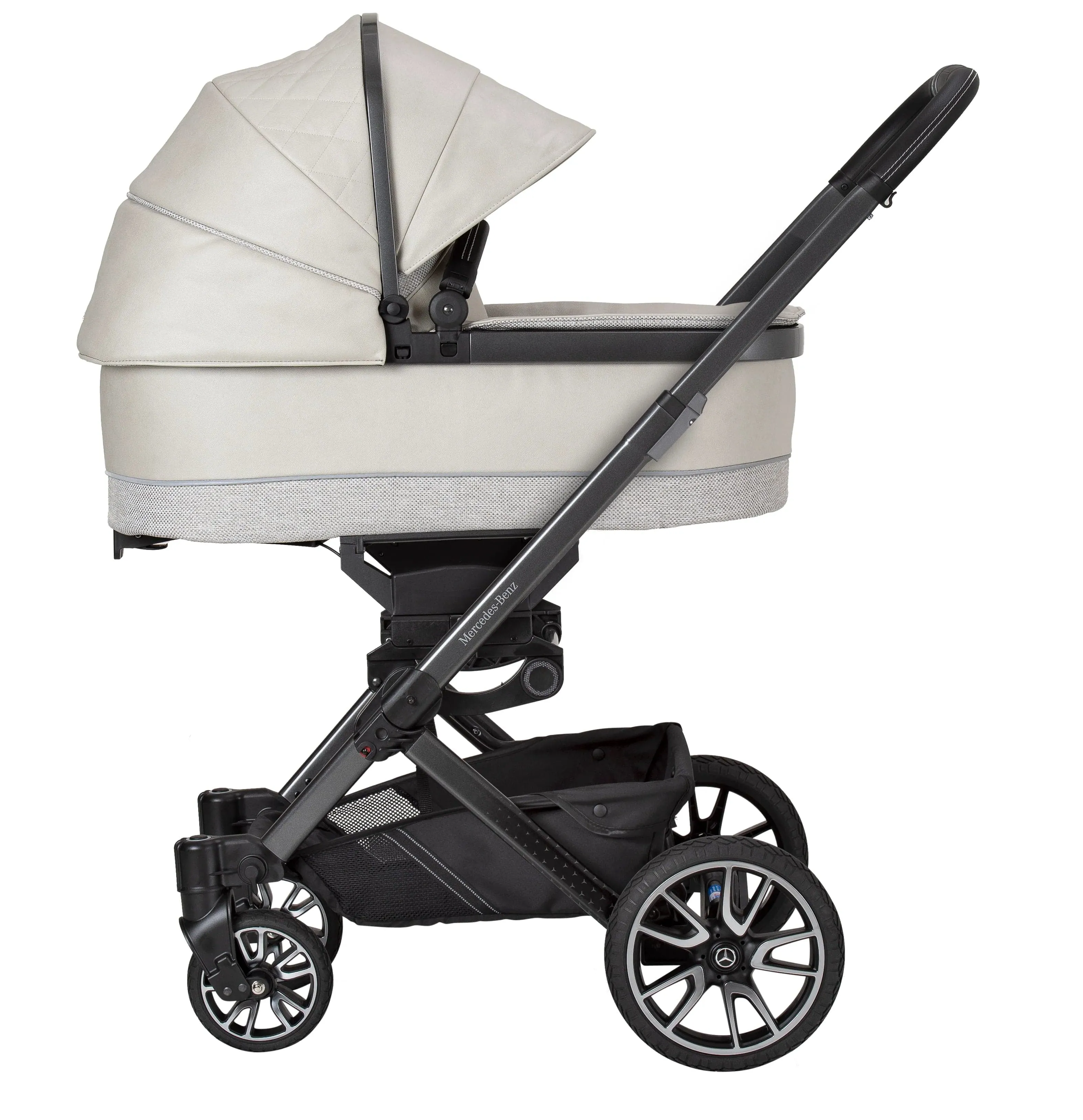 Mercedes Avantgarde GTS Stroller inc. Carrycot - Opalith