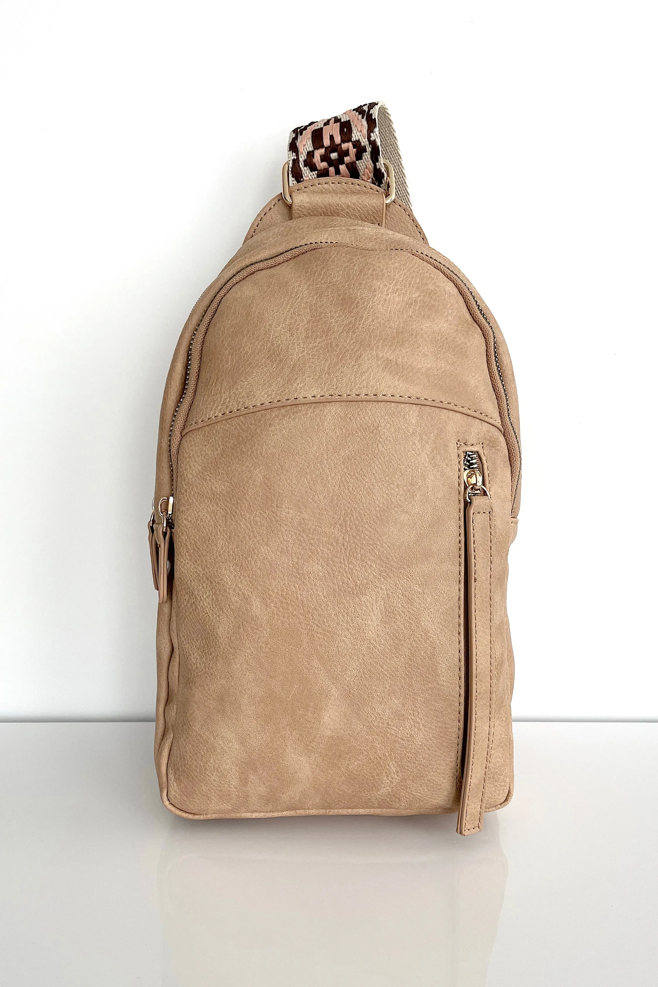 MEREDITH GUITAR STRAP SLING BACKPACK IN TAN