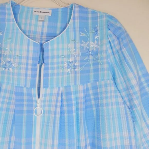 MISS ELAINE Seersucker Long Zip ROBE Size S Blue Plaid Pockets NEW 867603D