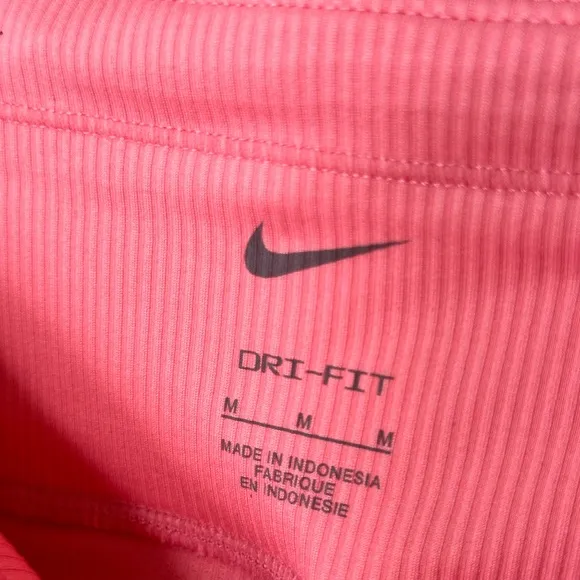 Nike Mid Rise Biker Shorts Pink NWT