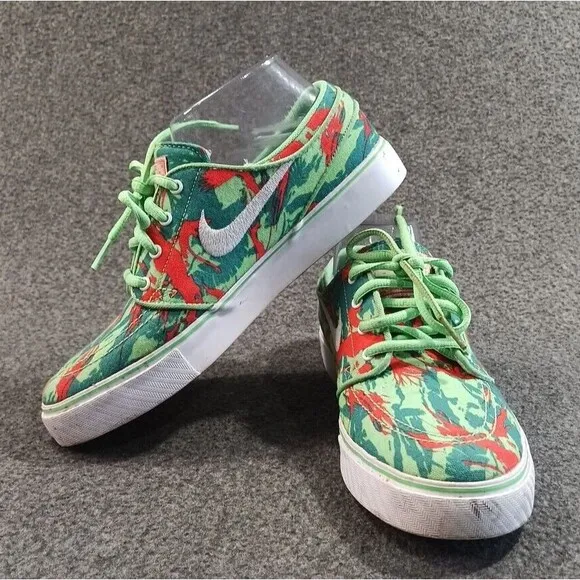 Nike SB Zoom Stefan Janoski Multicolor Digi Floral Skate Size 6Y 657946-316 W7.5