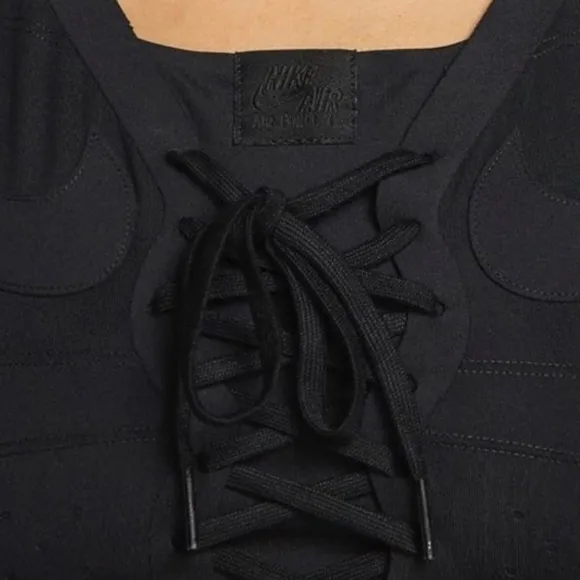 Nike Swoosh Air Force 1 DRI FIT XL black lace up front medium support sports bra