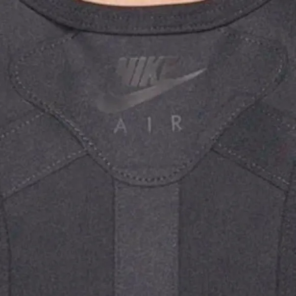 Nike Swoosh Air Force 1 DRI FIT XL black lace up front medium support sports bra