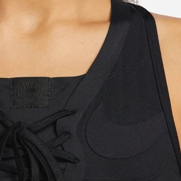 Nike Swoosh Air Force 1 DRI FIT XL black lace up front medium support sports bra