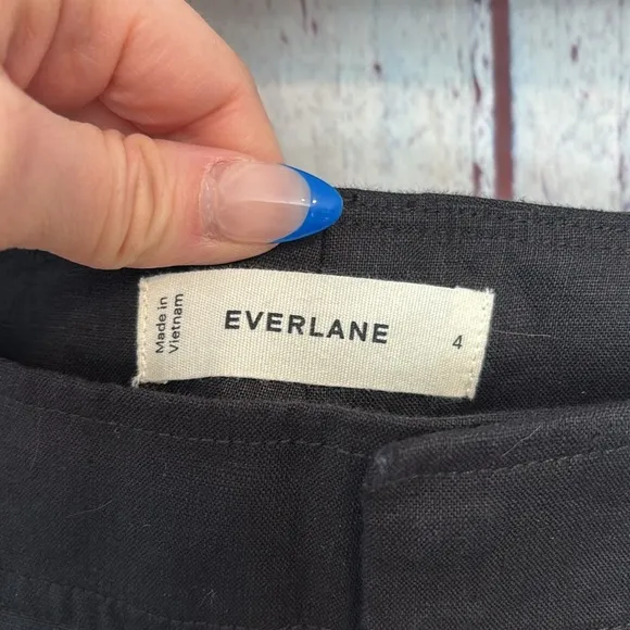 NWOT Everlane The Linen Way-High® Drape Short