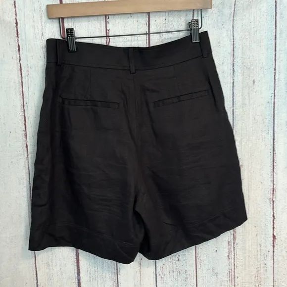 NWOT Everlane The Linen Way-High® Drape Short