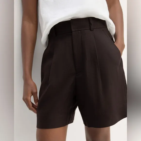 NWOT Everlane The Linen Way-High® Drape Short