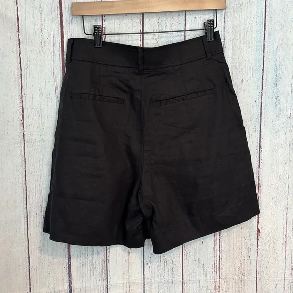 NWOT Everlane The Linen Way-High® Drape Short