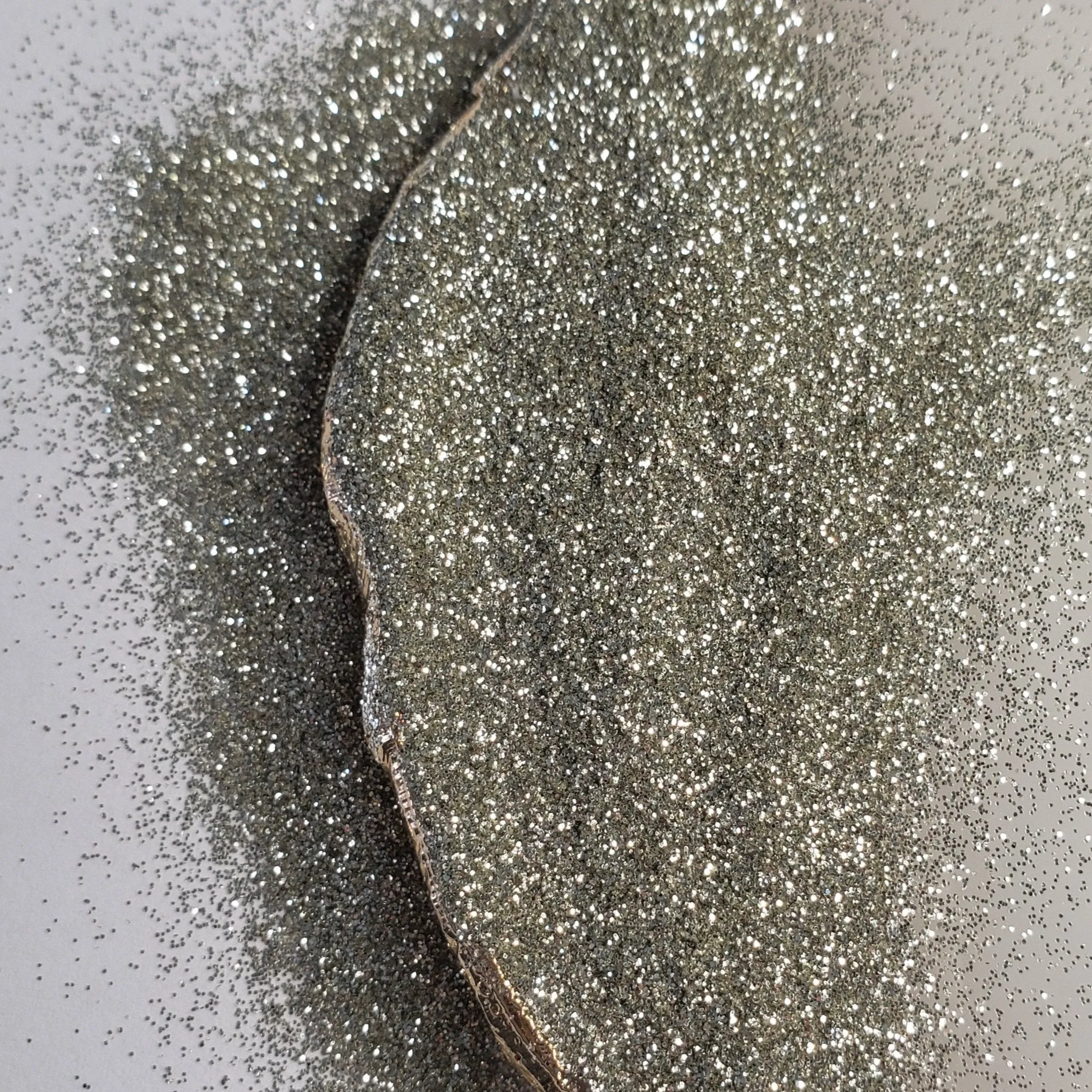 Platinum Glitter