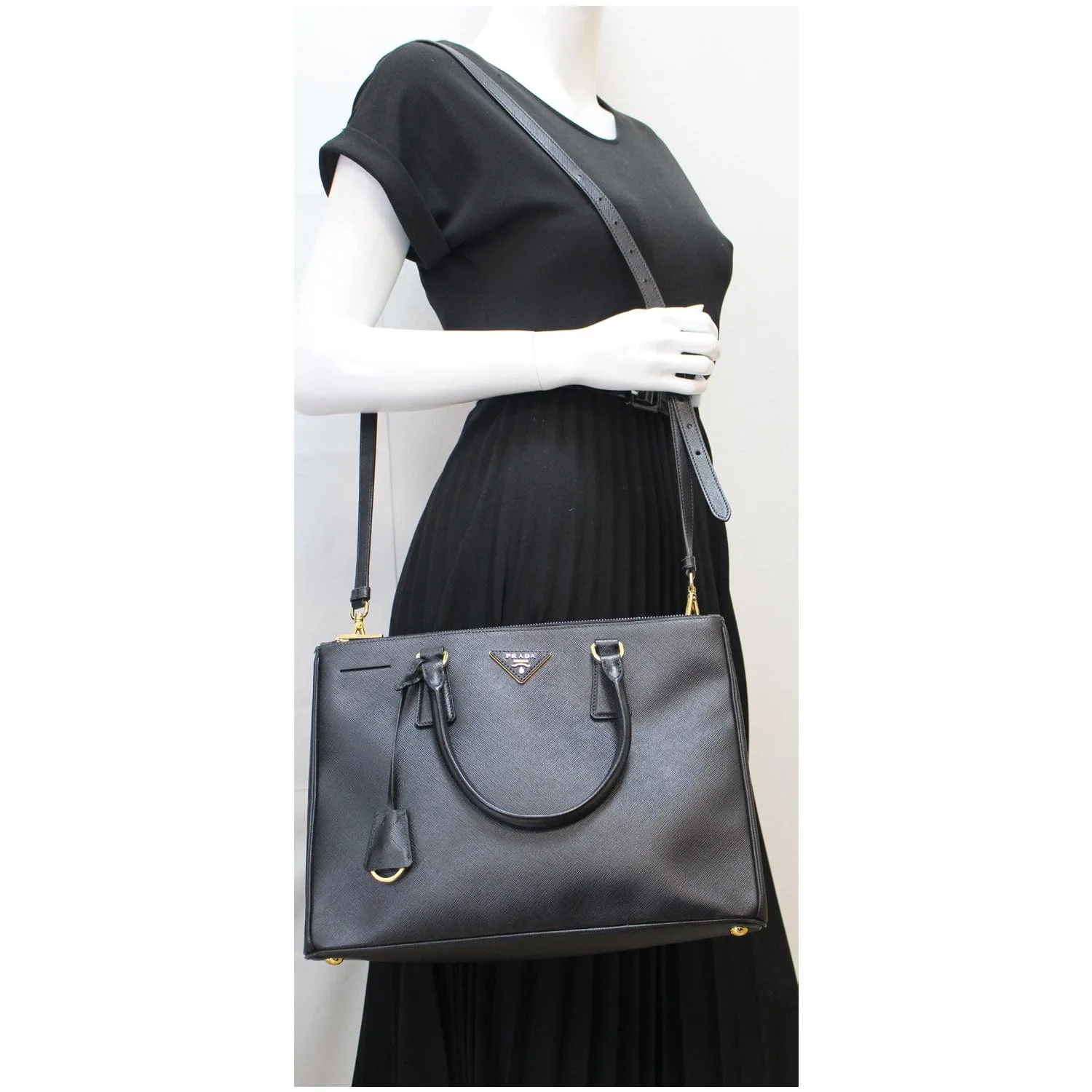 PRADA Saffiano Lux Double-Zip Leather Tote Shoulder Bag Black