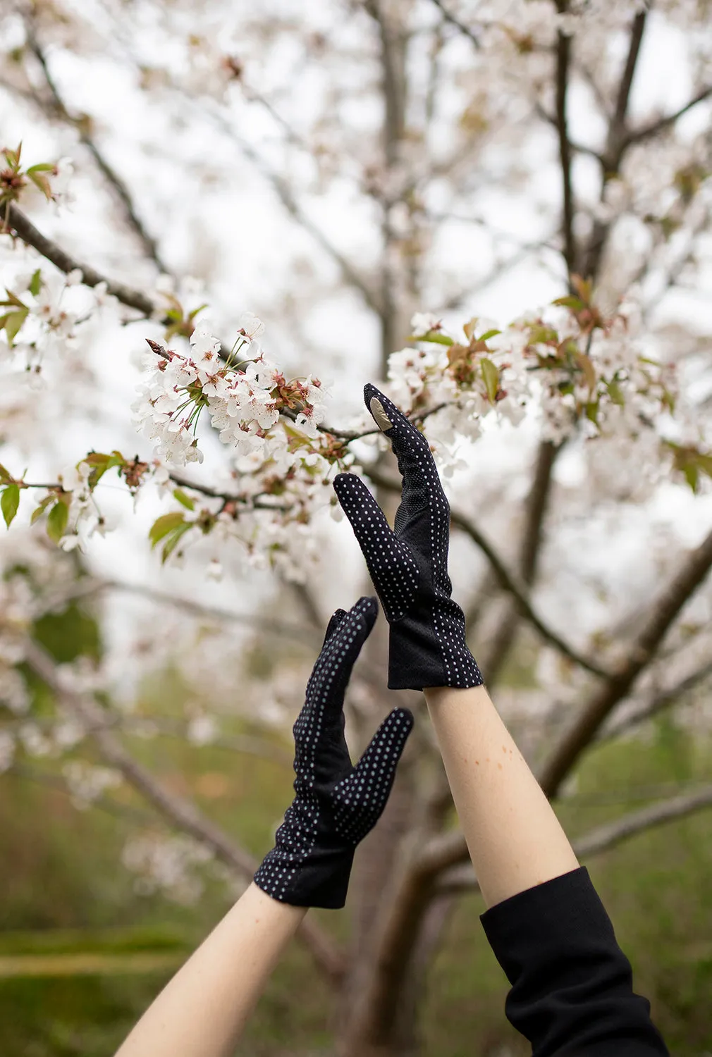PROTECTIVE SHOPPING GLOVES