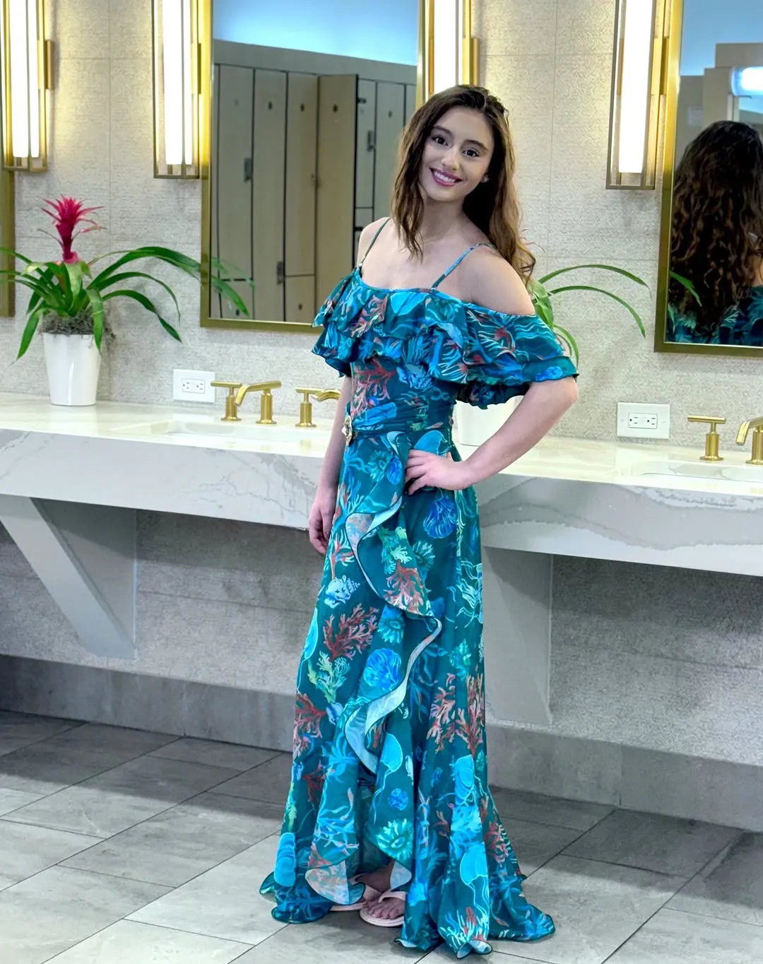 Removable Shoulder Strap Off Shoulder Marine Organism One Piece Swimsuit Set - As shown / S